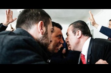 CHP Buca İlçe Başkanlığında gerginlik
