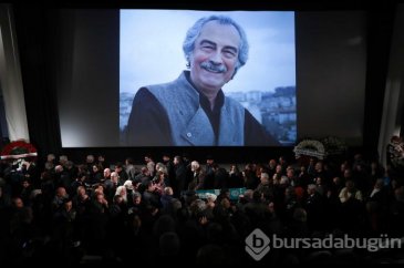 Ünlü sinema oyuncusu Aytaç Arman için tören düzenlendi
