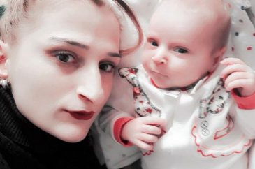 3 aylık Reyhan bebek ölü bulundu, anne isyan etti: Bebeğim donarak ...