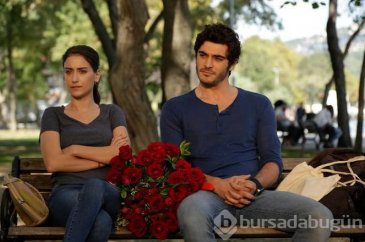 Hazal Kaya ve Burak Deniz arasında kriz!

