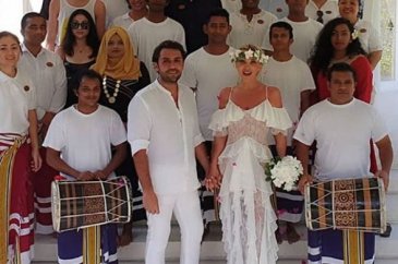 Seren Serengil ile Yaşar İpek, Maldivler'de nikah tazeledi
