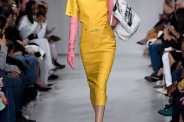 Calvin Klein 100 kişiyi işten çıkaracak, artık defile yapmayacak!
