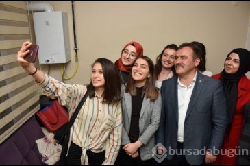Başkan Çimen, öğrencilerin talebini geri çevirmedi
