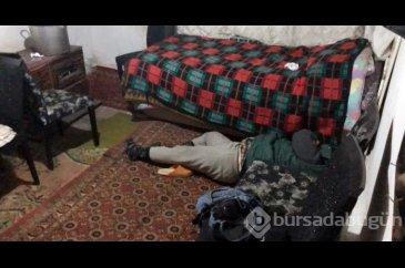 2 gündür haber alınamayan yaşlı adam evinde ölü bulundu
