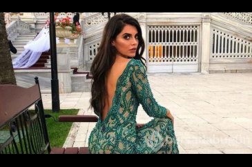 Ceren Hindistan koleksiyon hazırlıyor
