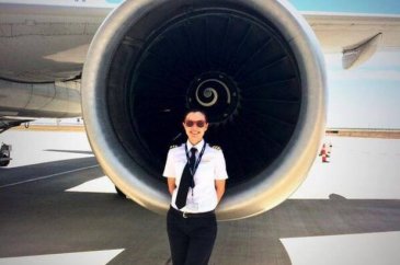 Dünyanın en büyük yolcu uçağının ilk Türk kadın pilotu: Safiye Adem...
