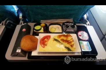 Uçakta yenilen yemeklerin tadı neden farklı?
