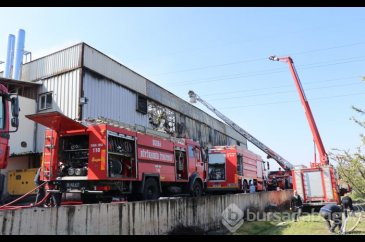 Bursa'da tekstil fabrikasında korkutan yangın	