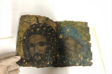 Diyarbakır'da 800 yıllık İbranice kitap ele geçirildi
