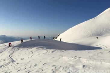 Cilo Dağı'nda zirve yaptılar, dönüşte helikopterle alındılar