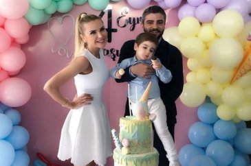 Ece Erken ve eski eşi Serkan Uçar yıllar sonra bir araya geldi!
