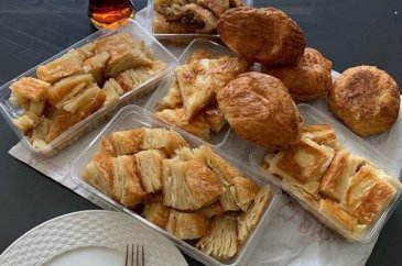  '2 kilo börek vitamin, mineral ihtiyacınızı karşılar' (Ünlülerin I...