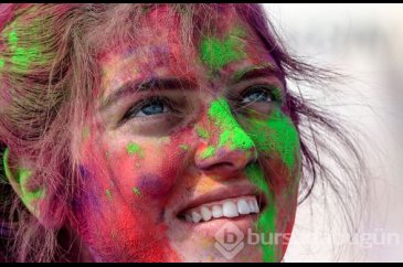  İzmir'de renkli festival 