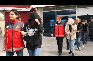 Pos makinesiyle taksitli fuhuş yaptılar