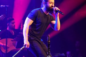 Koray Avcı ve pamuk şekeri 