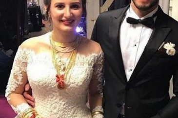Hakan Çalhanoğlu, evliliğindeki kara bulutları dağıttı
