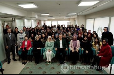  Cumhurbaşkanı Erdoğan'dan TÜRGEV yurduna ziyaret 