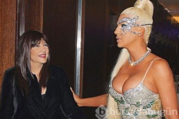  Jelena Karleusa İstanbul'da 
