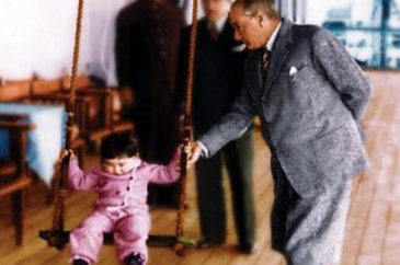 Atatürk'ün hiç görülmemiş fotoğraflarıyla 23 Nisan Çocuk Bayramı
