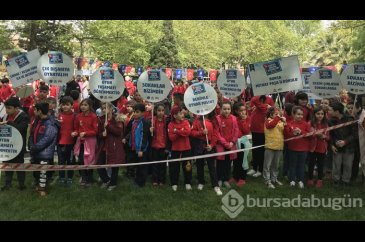 Çocuklar unutulmaya yüz tutmuş oyunlarla eğlendi
