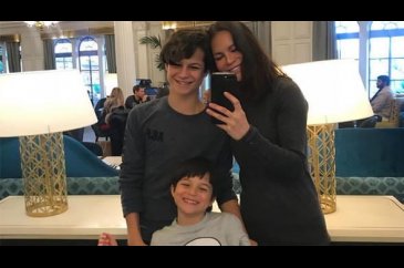 Ebru Şallı'dan yürek burkan açıklama: Önce Pars!
