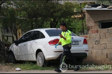 Polisten kaçarken kaza yaptı
