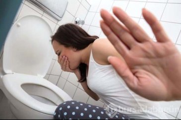 Kusmak Orucu Bozar mı? İşte, Orucu Bozan ve Bozmayan Durumlar