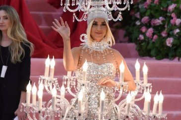 Katy Perry avizeydi, hamburger oldu!
