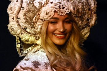 Miss 7 Continents 2019 Güzellik Yarışması'nda birinci belli oldu
