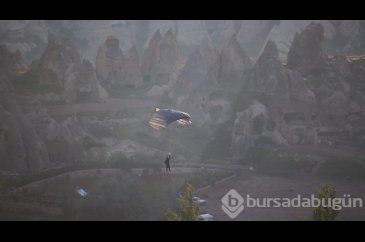 JÖAK timi sıcak hava balonunda atlayış gerçekleştirdi
