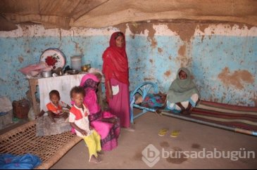 Sudan'a sığınan Eritreliler yalnızca sahurda yemek yiyebiliyor
