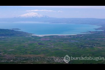 Zirveden doğaya kuş bakışı
