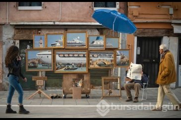 Banksy Venedik'te tezgah açtı
