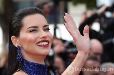 Genç kızları kıskandıran Adriana Lima sırrını açıkladı