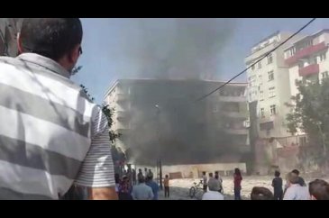 Mahalle sakinleri sokağa döküldü

