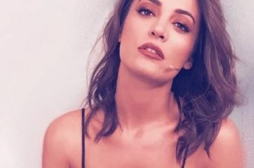 Bikinili fotoğrafına beğeni yağdı!