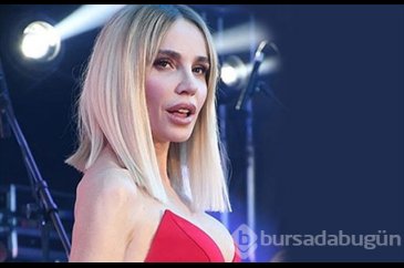 Gülşen:"Bazen gece yarısı uyanıp sucuklu tost yerim.''