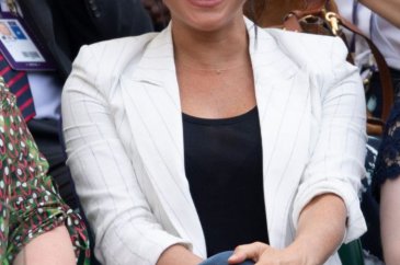 Protokol kurallarını yıkan Meghan Markle'a tepki: Amerika'ya geri dön!