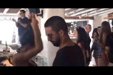 Aslıhan Doğan ile oğlu Hamza Arda Bodrum tatilinde