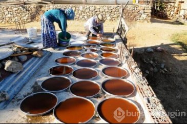 Bir saat kaynatılıyor, 4 saat güneşte bekletiliyor... Tamamen katkı...