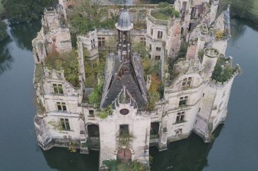 Doğanın medeniyete karşı kazandığı savaşı gösteren 15 fotoğraf