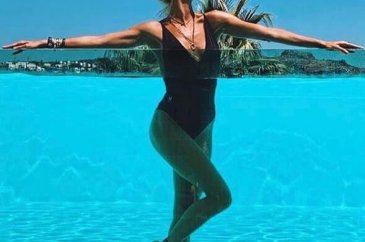 Şimdi ünlüler arasında bu moda: Plajdan self servis!