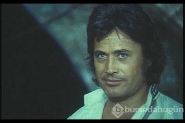 300 filmi duyunca Cüneyt Arkın'ı kovmuşlar
