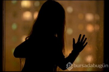 7 yaşındaki çocuğa tuvalette tecavüz etti!