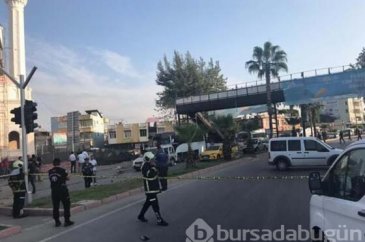 Adana'da polis otobüsüne bombalı saldırı