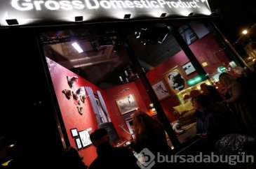 Sokak sanatçısı Banksy Londra'da dükkan açtı