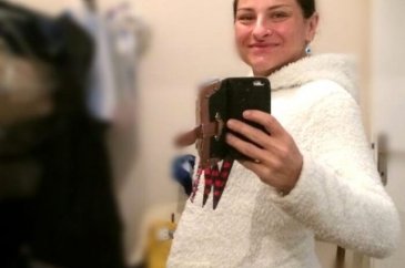 'Perdeyi üstüne dola' diyen gelinlikçiye sinirlendi! hırs yaptı 120...