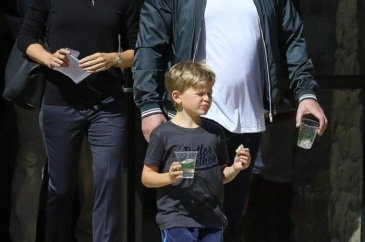Ben Affleck çöpçatanlık uygulamasında yeni aşkını arıyor!
