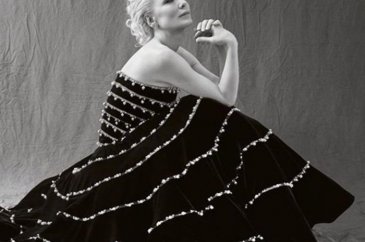 Cate Blanchett, "Seyirci önünde asla kendimi yansıtmak istemedim''