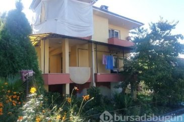 Yalova'daki bu villa tekstil firması mı fuhuş yuvası mı!